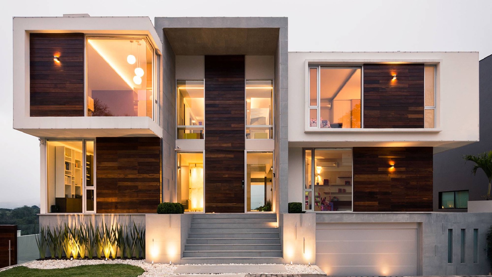Fachada y volumen arquitectónico contemporáneo, proyecto V Arquitectos Puebla